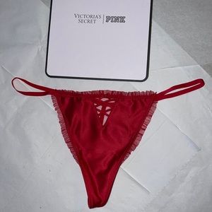 (L) Victoria’s Secret Holiday Red THONG Lace Underwear